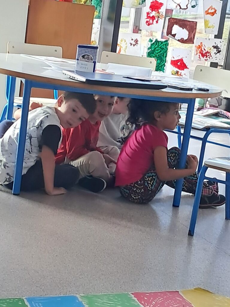 WhatsApp-Image-2025-11-12-at-11.05.04-2-768x1024 A Terra Treme