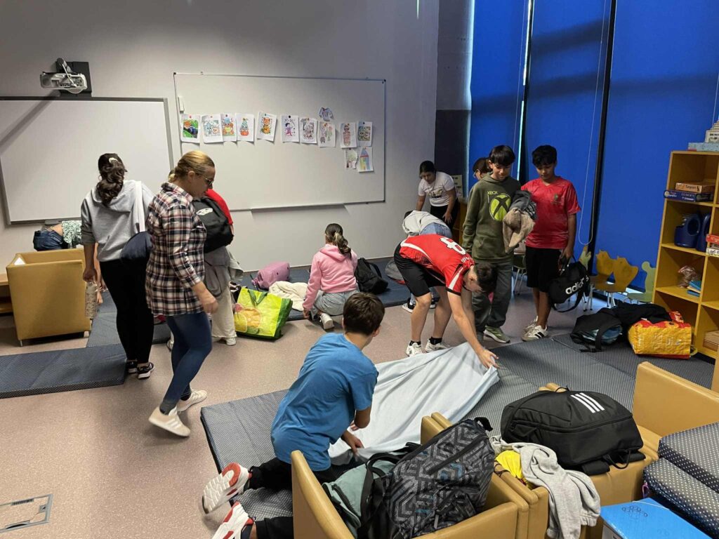 WhatsApp-Image-2025-11-21-at-17.23.20-1-1024x768 Noite do Pijama