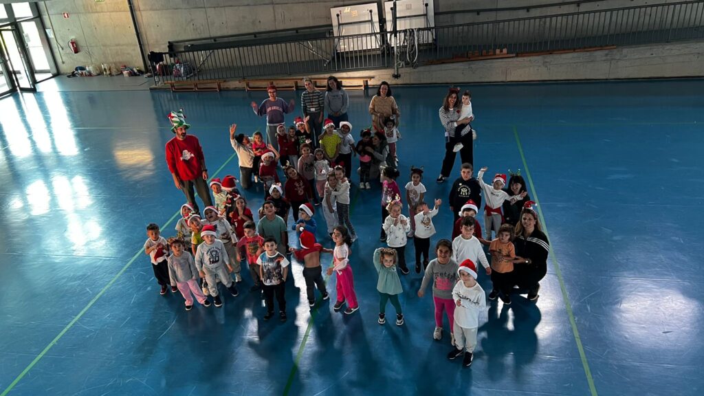 WhatsApp-Image-2025-12-16-at-11.30.28-2-1024x576 Convívio de Natal do Pré-Escolar