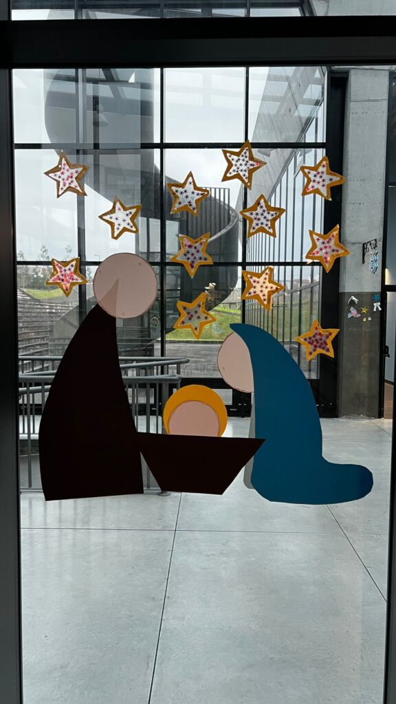 WhatsApp-Image-2025-12-19-at-17.50.28-4-576x1024 Álbum de Natal