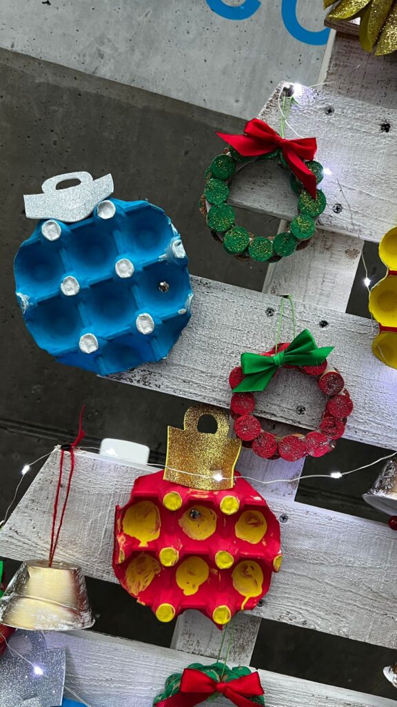 WhatsApp-Image-2025-12-19-at-17.50.28-8-576x1024 Álbum de Natal