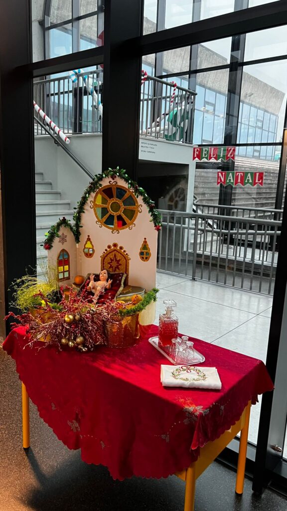 WhatsApp-Image-2025-12-19-at-17.50.28-9-576x1024 Álbum de Natal