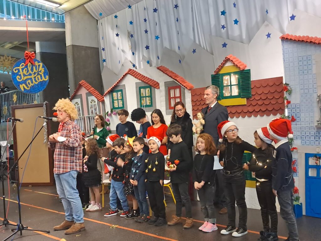 WhatsApp-Image-2025-12-19-at-17.51.43-1-1024x768 Álbum de Natal