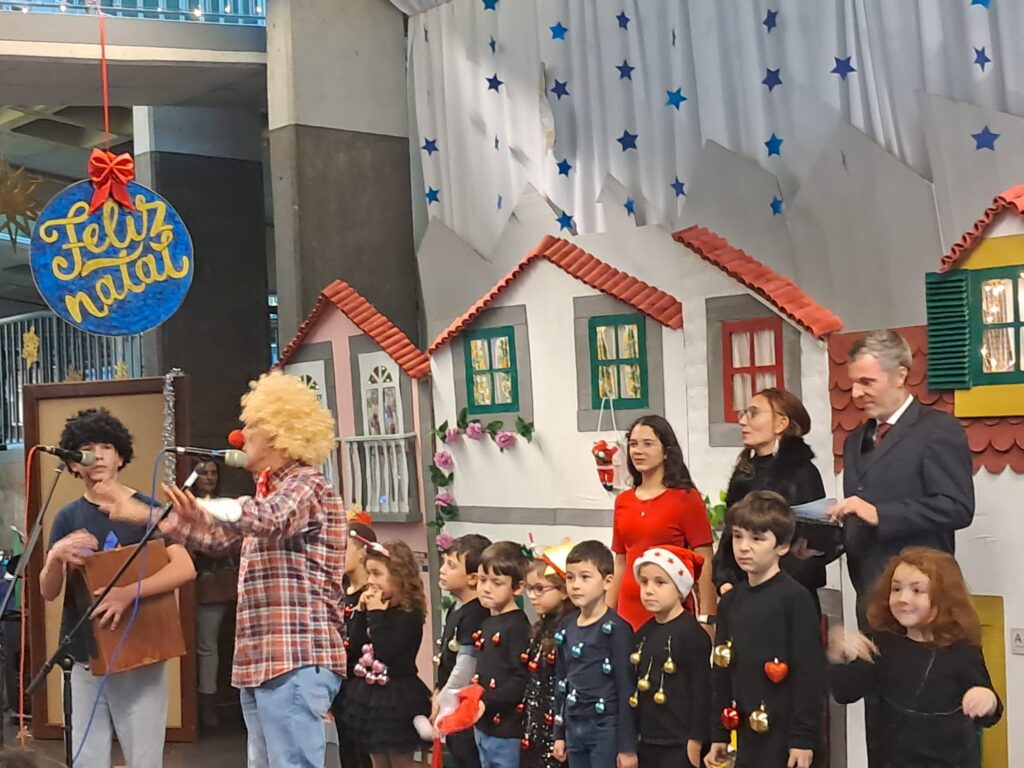 WhatsApp-Image-2025-12-19-at-17.51.43-1024x768 Álbum de Natal