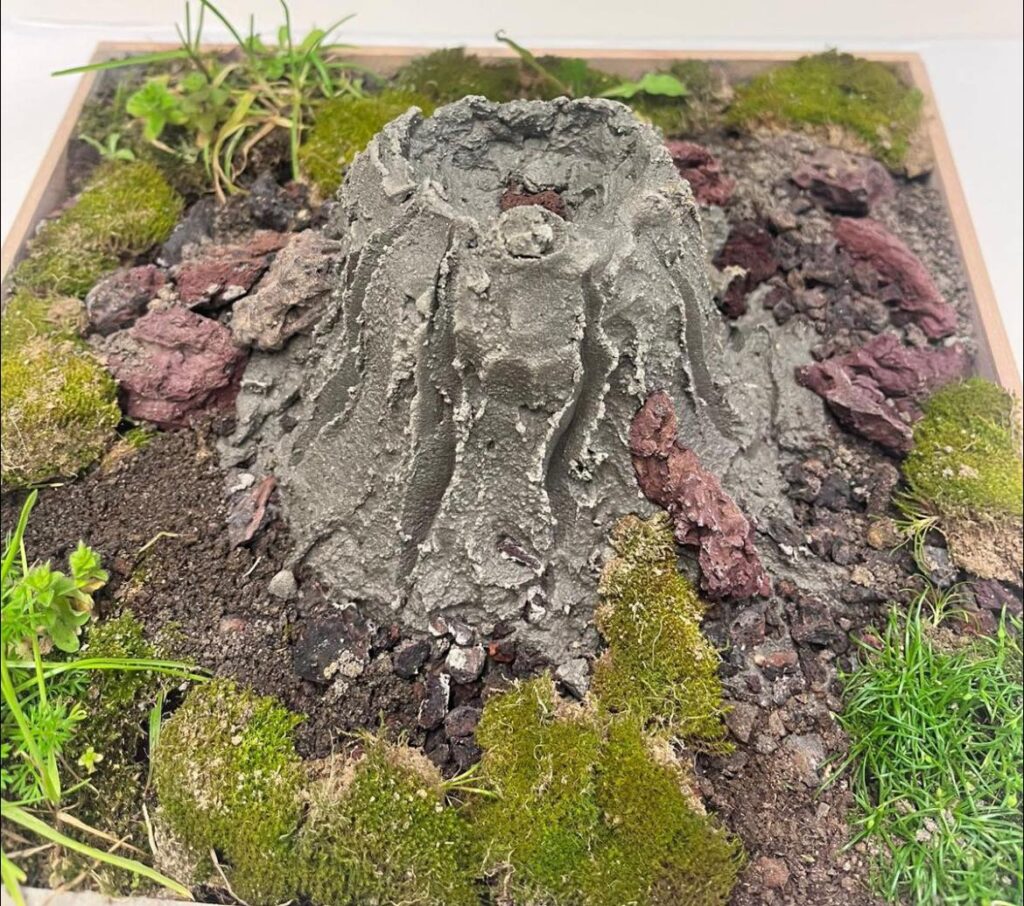 649428566_933752016139202_7308749763936956060_n-1024x906 O vulcão na sala de aula