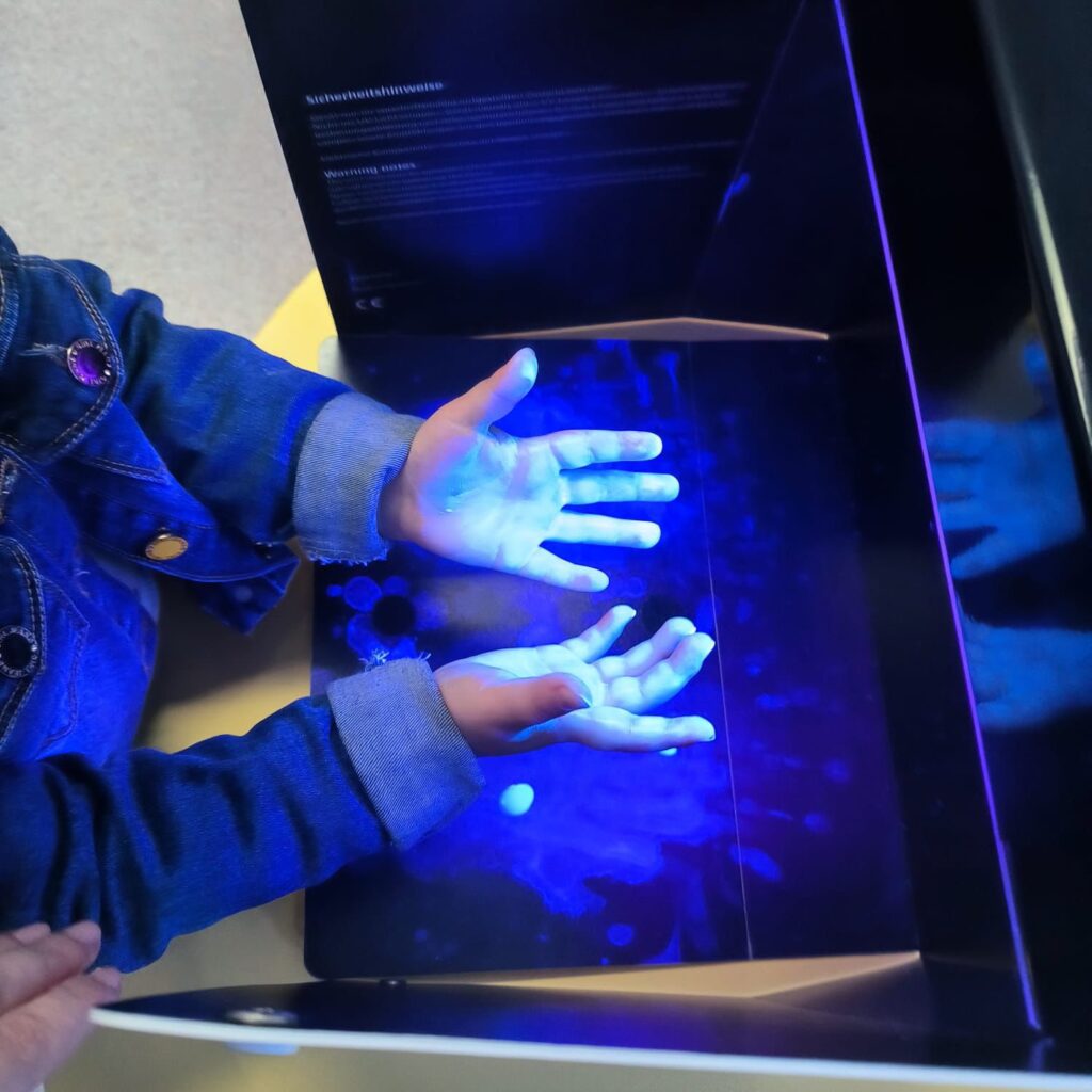 OMIC-1024x1024 OMIC – Observatório Microbiano