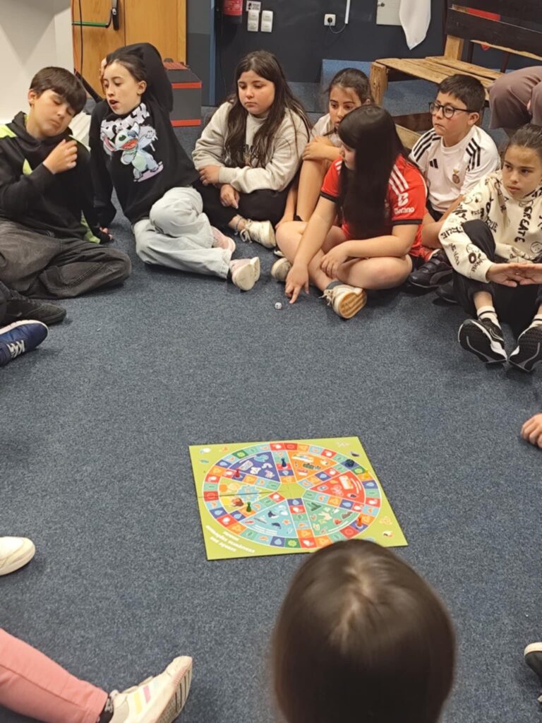 Trivial-768x1024 Trivial: Alterações Climáticas nos Açores