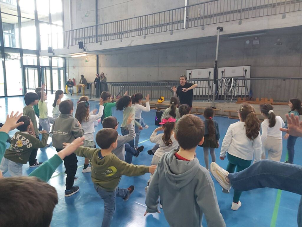 danca-1024x768 Mega Aula de Dança