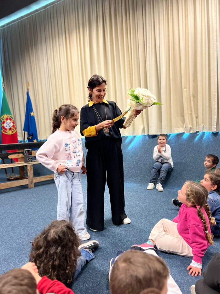 rosa-768x1024 Rosa Cardoso contadora de histórias